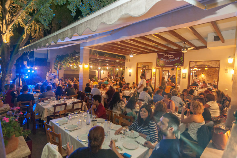 20 Χρόνια Εστιατόριο "Μπουράκης"